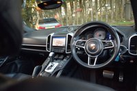 USED 2017 PORSCHE CAYENNE 4.1 D V8 S TIPTRONIC S 5d 379 BHP PANORAMIC ROOF / PASM / BOSE