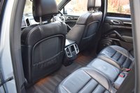 USED 2017 PORSCHE CAYENNE 4.1 D V8 S TIPTRONIC S 5d 379 BHP PANORAMIC ROOF / PASM / BOSE