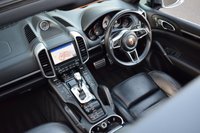 USED 2017 PORSCHE CAYENNE 4.1 D V8 S TIPTRONIC S 5d 379 BHP PANORAMIC ROOF / PASM / BOSE