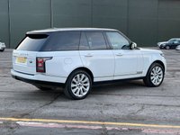USED 2013 13 LAND ROVER RANGE ROVER 3.0 TDV6 VOGUE SE 5d 258 BHP FUJI WHITE WITH CONTRAST BLACK ROOF