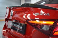 USED 2018 07 ALFA ROMEO GIULIA 2.9 V6 BITURBO QUADRIFOGLIO 4d 503 BHP CARBON STEERING WHEEL