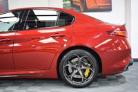USED 2018 07 ALFA ROMEO GIULIA 2.9 V6 BITURBO QUADRIFOGLIO 4d 503 BHP CARBON STEERING WHEEL