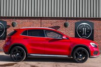 USED 2017 17 MERCEDES-BENZ GLA-CLASS 2.1 GLA 200 D 4MATIC AMG LINE 5d AUTO 134 BHP PARKING SENSORS F+R, SATNAV,
