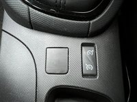 USED 2015 65 RENAULT CLIO 1.2 DYNAMIQUE NAV 16V 5d 73 BHP Sat Nav, Bass Reflex Sound System & Serviced on 11/01/23