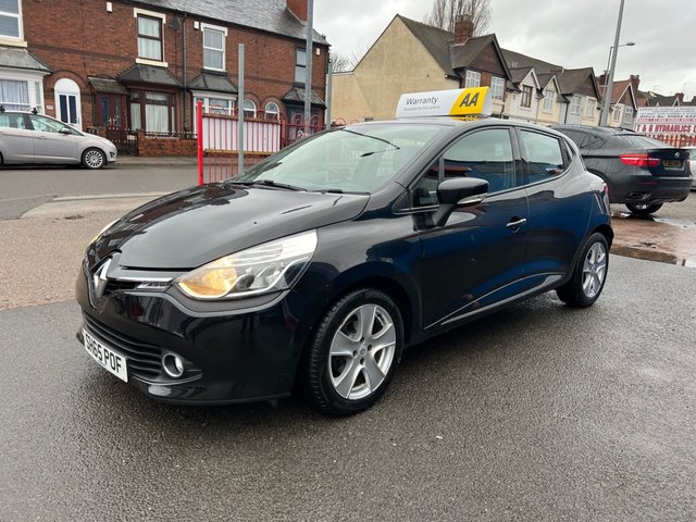 View our Renault Clio 1.2 DYNAMIQUE NAV 16V 5d 73 BHP