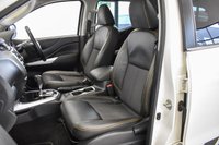 USED 2019 69 NISSAN NAVARA 2.3 DCI N-GUARD SHR DCB 188 BHP Truckman Rear Canopy