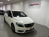 USED 2013 63 MERCEDES-BENZ B-CLASS 1.8 B200 CDI BLUEEFFICIENCY SPORT 5d 136 BHP * LEATHER * 18 INCH  ALLOYS * PRIVACY * AIR CON * NAV *