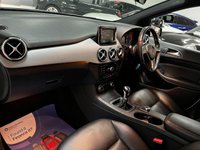 USED 2013 63 MERCEDES-BENZ B-CLASS 1.8 B200 CDI BLUEEFFICIENCY SPORT 5d 136 BHP * LEATHER * 18 INCH  ALLOYS * PRIVACY * AIR CON * NAV *