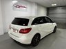 USED 2013 63 MERCEDES-BENZ B-CLASS 1.8 B200 CDI BLUEEFFICIENCY SPORT 5d 136 BHP * LEATHER * 18 INCH  ALLOYS * PRIVACY * AIR CON * NAV *