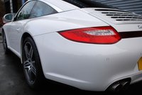 USED 2010 10 PORSCHE 911 [997.2] 3.8 TARGA 4S PDK COUPE [385 BHP] 4WD 