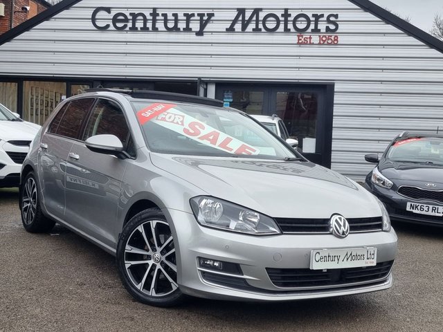 2015 15 Volkswagen Golf 2.0 GT TDi (Tech Pack) 5dr - PANORAMIC ROOF