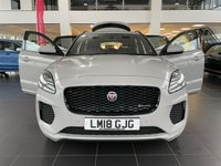 USED 2018 18 JAGUAR E-PACE 2.0 R-DYNAMIC SE 5d 246 BHP LOW RATE FINANCE/HOME DELIVERY