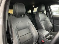 USED 2018 18 JAGUAR E-PACE 2.0 R-DYNAMIC SE 5d 246 BHP LOW RATE FINANCE/HOME DELIVERY