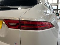 USED 2018 18 JAGUAR E-PACE 2.0 R-DYNAMIC SE 5d 246 BHP LOW RATE FINANCE/HOME DELIVERY