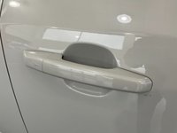 USED 2018 18 JAGUAR E-PACE 2.0 R-DYNAMIC SE 5d 246 BHP LOW RATE FINANCE/HOME DELIVERY