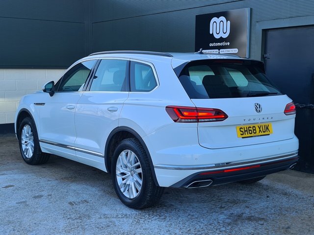 View our VOLKSWAGEN TOUAREG