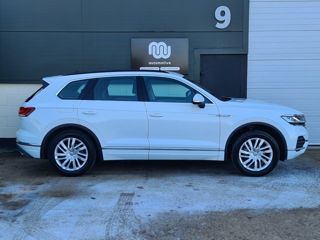 View our VOLKSWAGEN TOUAREG