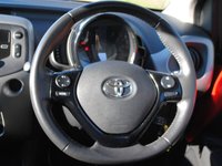 USED 2016 16 TOYOTA AYGO 1.0 VVT-I X-PLAY 5d 69 BHP www.suffolkcarcentre.co.uk - Located at Ilketshall