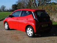 USED 2016 16 TOYOTA AYGO 1.0 VVT-I X-PLAY 5d 69 BHP www.suffolkcarcentre.co.uk - Located at Ilketshall