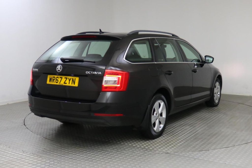 2017 Skoda Octavia SE Technology TDI £10,499