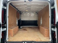 USED 2017 17 VAUXHALL VIVARO 1.6 L2 LWB H1 2900 CDTI 120 BHP Looks Value For Money