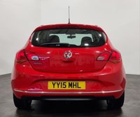 USED 2015 15 VAUXHALL ASTRA 1.4 EXCITE 5d 98 BHP Striking High Gloss Power Red ,17" Multi Spoke Alloy Wheels , Half Leather Interior