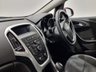 USED 2015 15 VAUXHALL ASTRA 1.4 EXCITE 5d 98 BHP Striking High Gloss Power Red ,17" Multi Spoke Alloy Wheels , Half Leather Interior