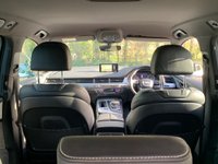 USED 2016 66 AUDI Q7 3.0 TDI QUATTRO S LINE 5d 269 BHP 2016/66reg AUDI Q7 3.0 TDi S-LINE - QUATTRO - AUTOMATIC - FACTORY 7 SEATER - 1 FORMER KEEPER - 20 INCH ALLOYS - SERVICE HISTORY - SATELLITE NAVIGATION - 1/2 LEATHER/ALCANTARA - DETACHABLE FACTORY TOW PACK
