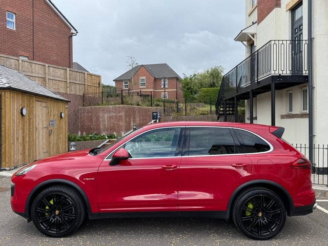 2016 Porsche Cayenne 3L S E-Hybrid Tiptronic 5dr - Photo 10