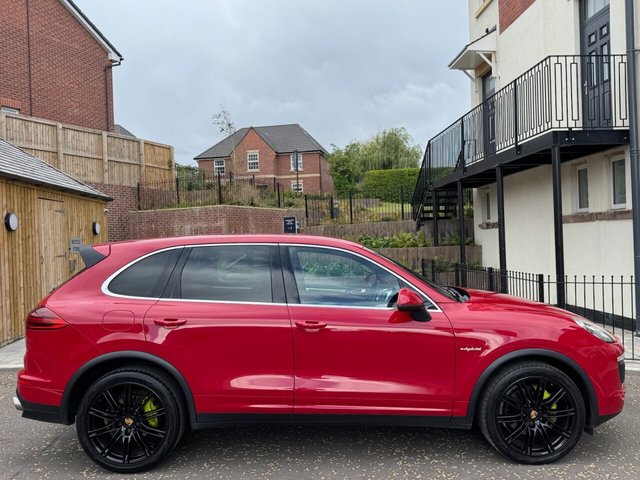 2016 Porsche Cayenne 3L S E-Hybrid Tiptronic 5dr - Photo 9