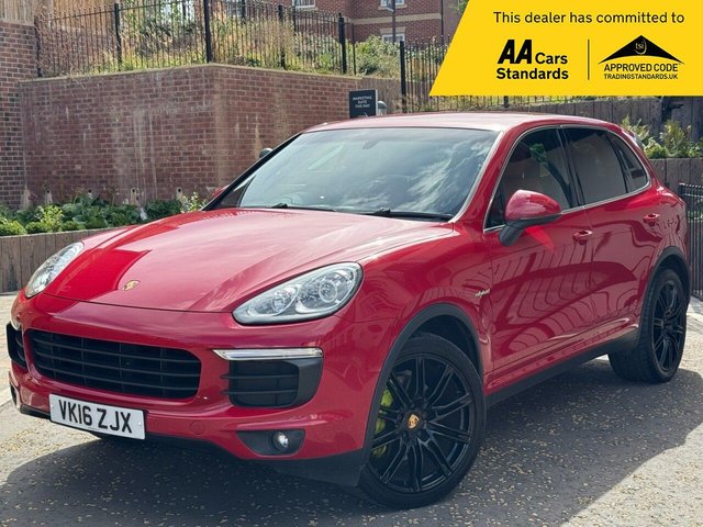 2016 Porsche Cayenne 3L S E-Hybrid Tiptronic 5dr - Photo 2