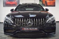 USED 2017 15 MERCEDES-BENZ C-CLASS 4.0 AMG C 63 PREMIUM 5d 469 BHP 360 CAM / PAN ROOF / CARBON