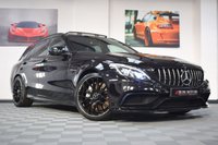 USED 2017 15 MERCEDES-BENZ C-CLASS 4.0 AMG C 63 PREMIUM 5d 469 BHP 360 CAM / PAN ROOF / CARBON