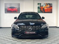 USED 2017 15 MERCEDES-BENZ C-CLASS 4.0 AMG C 63 PREMIUM 5d 469 BHP 360 CAM / PAN ROOF / CARBON