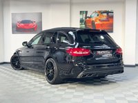 USED 2017 15 MERCEDES-BENZ C-CLASS 4.0 AMG C 63 PREMIUM 5d 469 BHP 360 CAM / PAN ROOF / CARBON