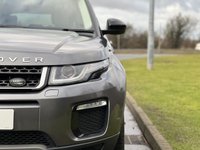 USED 2017 17 LAND ROVER RANGE ROVER EVOQUE 2.0 ED4 SE TECH 5d 148 BHP (Two-Tone Full Ivory and Black Leather) !! NATIONWIDE DELIVERY AVAILABLE !!