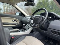 USED 2017 17 LAND ROVER RANGE ROVER EVOQUE 2.0 ED4 SE TECH 5d 148 BHP (Two-Tone Full Ivory and Black Leather) !! NATIONWIDE DELIVERY AVAILABLE !!