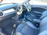 USED 2012 62 MINI COUPE 1.6 COOPER 2d 120 BHP CHILLI AND MEDIA PACK