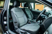 USED 2014 14 VOLKSWAGEN GOLF 1.6 SE TDI BLUEMOTION TECHNOLOGY 3d 103 BHP FSH +
