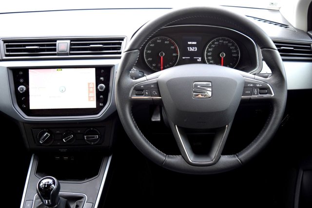 2017 SEAT ARONA 1.0 TSI SE TECHNOLOGY 5d 94 BHP - Photo 3