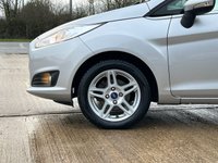 USED 2013 62 FORD FIESTA 1.2 ZETEC 5d 81 BHP 