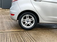USED 2013 62 FORD FIESTA 1.2 ZETEC 5d 81 BHP 