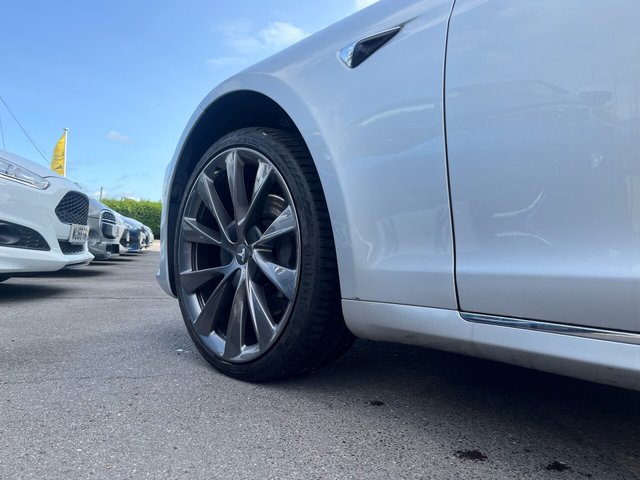 2018 TESLA MODEL S - Photo 10