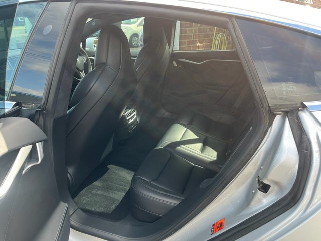 2018 TESLA MODEL S - Photo 8