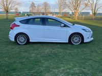 USED 2014 14 FORD FOCUS 1.0 ZETEC S S/S 5d 124 BHP 