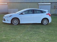 USED 2014 14 FORD FOCUS 1.0 ZETEC S S/S 5d 124 BHP 