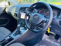 USED 2018 68 VOLKSWAGEN GOLF 1.6 SE NAVIGATION TDI BLUEMOTION TECHNOLOGY DSG 5d 114 BHP DSG - SAT NAV - CRUISE CONTROL - BLUETOOTH