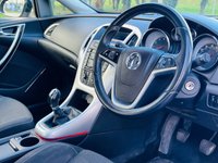 USED 2010 59 VAUXHALL ASTRA 1.6 SRI 5d 113 BHP AIR CONDITIONING