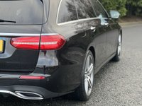 USED 2017 67 MERCEDES-BENZ E-CLASS E 220d (192) AMG Line (Premium Pack) 5dr Estate (Panoramic Sunroof / Comand Navigation / 12.3 Widescreen Digital Cockpit) !! NATIONWIDE DELIVERY AVAILABLE !!