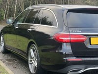 USED 2017 67 MERCEDES-BENZ E-CLASS E 220d (192) AMG Line (Premium Pack) 5dr Estate (Panoramic Sunroof / Comand Navigation / 12.3 Widescreen Digital Cockpit) !! NATIONWIDE DELIVERY AVAILABLE !!